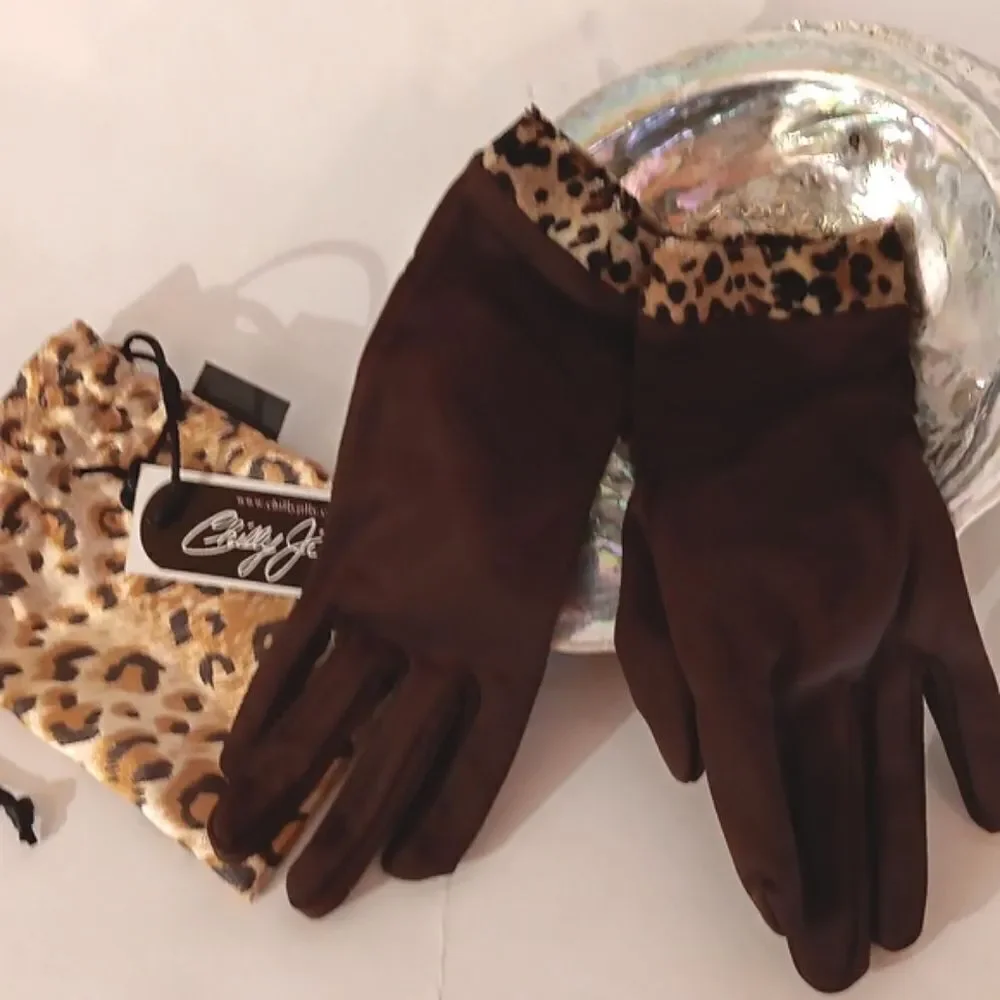 NWT Chilly Jilly Gloves Mobwife